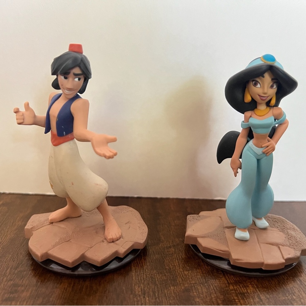 Disney Infinity Action Figures - Aladdin & Jasmine